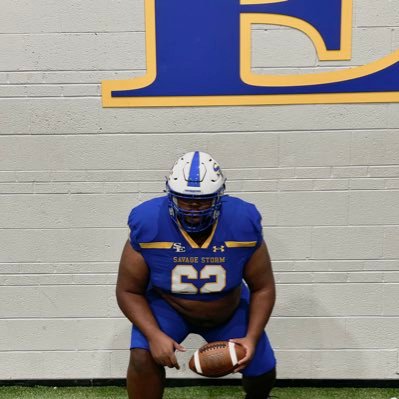 jae_vone's profile picture. Retired Football Player @NMStatefootball @savagestormFB