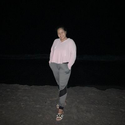 Vaaaal2518's profile picture. Rnvl 🥀