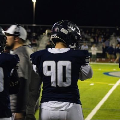 athlete-C/O 2025| 2x 5a state champion Higley High School | 5’11 215 lb - DE/DT | | VARSITY FOOTBALL | i put god first ✝️ email: burritos0314@gmail.com