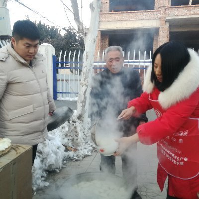 zailushang97590's profile picture. 互关互粉