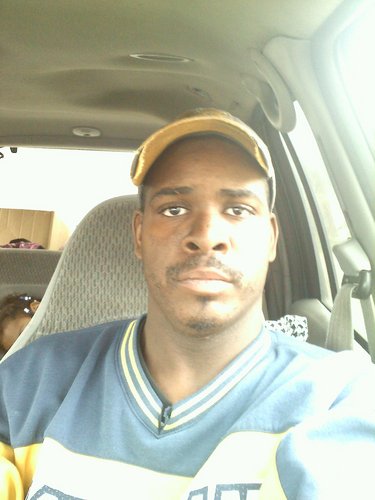 Divorced father of 4 beautiful kids (sorry don't post pictures of my kids on the internet.)