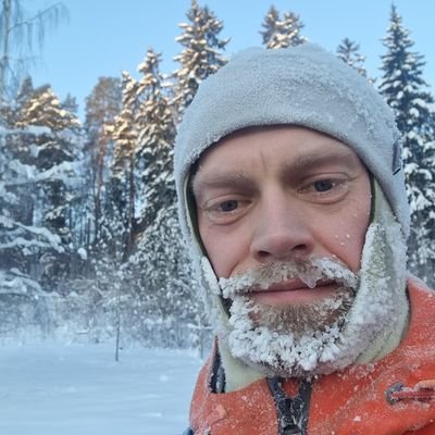 Søring, som etter mange år i nord er tilbake ved Oslofjorden. Professor, lege og forfatter. UiO/UiT/Diakonhjemmet/@yngreforskere Podcast: Gal medisin