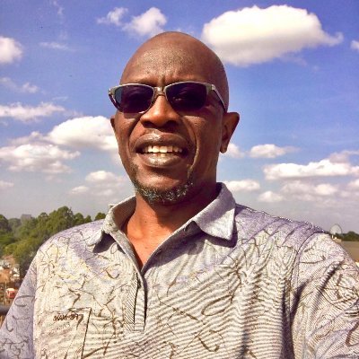 Comms and Digital Media Strategist and trainer. Branding, Marketing, Advertising, Crisis Mngmnt and PR. Loves Politics and Aviation. Social Media afficionado.