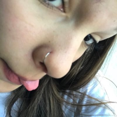 melzinhatt's profile picture. mostrando aqui que além de linda, sou problemática