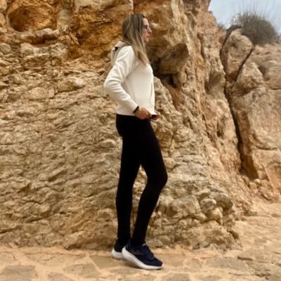 SempereYoli's profile picture. Lo que hoy no se valora, en un futuro se lamenta.