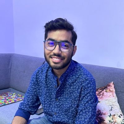 CS Undergrad | Loves to code and design | Cricket