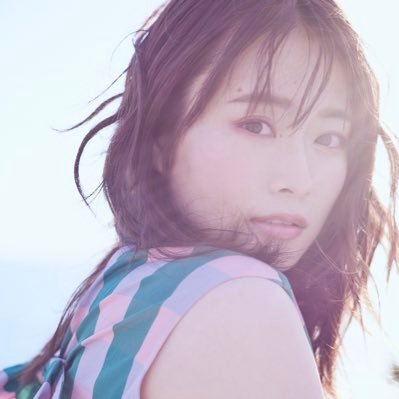山崎怜奈 2024-2025年カレンダー 2点セット - メルカリ