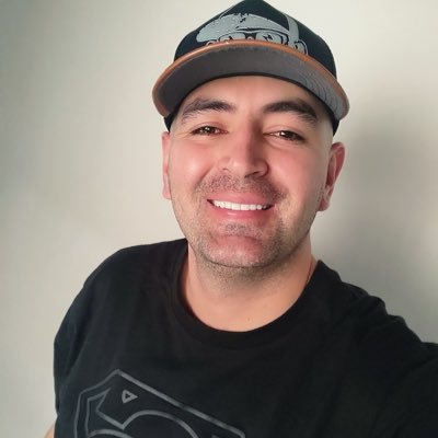 JulianGar19_47's profile image