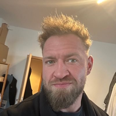 51mmm86's profile picture. 