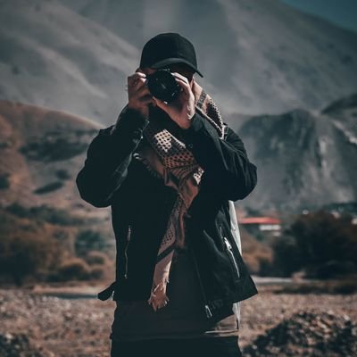 tayyabshams812's profile picture. alhamdulillah 

bao bao 🐼