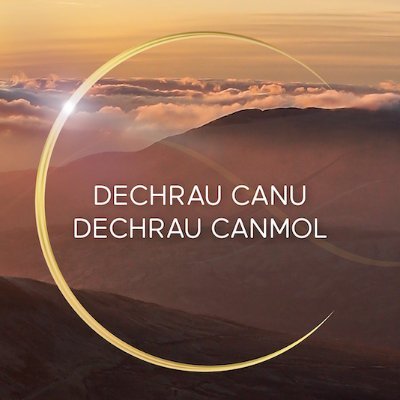 Cyfres fawl a chanu cynulleidfaol ar @S4C // A Welsh language series featuring hymns from Chapels and Churches in Wales and beyond #DechrauCanu