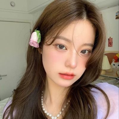 anabevle's profile picture. gak usah kepo cok, langsung DM ae