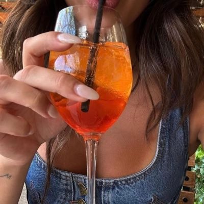 17l1o's profile picture. 