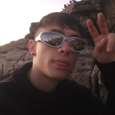 -- CS2 Player x F/A
-- Former: @MetaGamingpy @WAPEsports @MaycamEvolve
-- 21y 🇦🇷🇧🇷