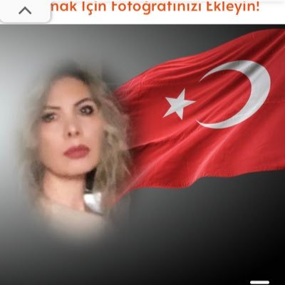 Hayatima girmek istiyorsan....kapi açık!hayatimdan çıkmak istiyorsan...kapı yine açık!tek bi istegim var...kapıda durma!Trafiği engelliyorsun...