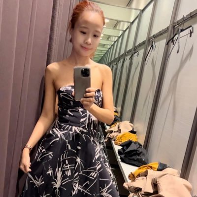 thewineolives's profile picture. Leviticus 6:6