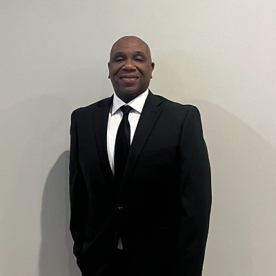Bham VMUG Leader, Sr Virtualization Engineer, VCP-DCV-2020, VMware vExpert x5