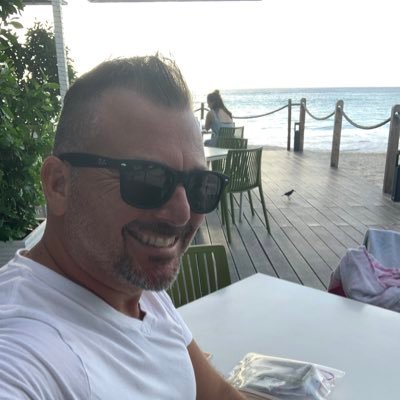 #Doge to the 🚀🌗Developer/Realtor/Dad-Crypto Enthusias