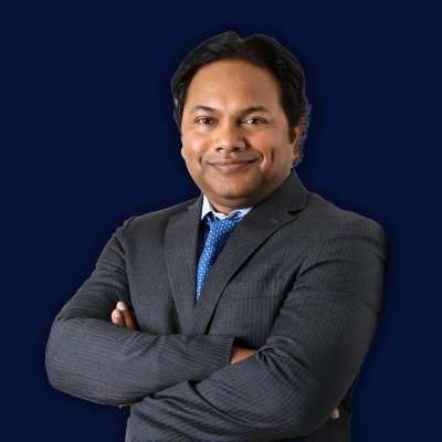 Fractional CTO | Keynote Speaker on Data & AI | Helping financial services organizations gain insights through data-driven decisions
