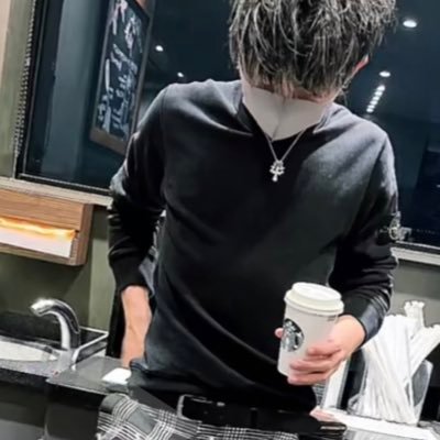 山形🍒 刺青  裏垢 住み近い人🙋‍♀️ セフ募                 お友達からでも🙋‍♀️