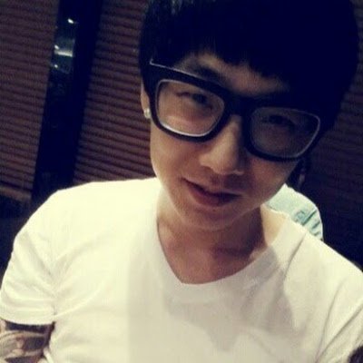 angyubok's profile picture. 