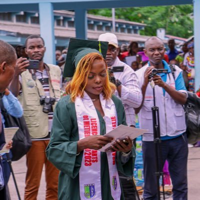 licenciée en techniques d’habillement à l Institut Supérieur des Arts et Métiers (ISAM/ Kinshasa) ,U-reporter /kin, membre du Club U-report fille Kinshasa.