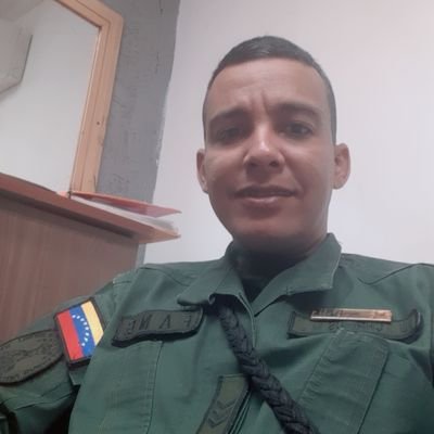 Sargento Mayor de tercera de la Guardia Nacional Bolivariana.