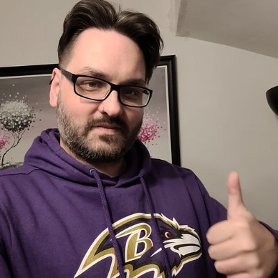 A UK based geek who has recently discovered a love for American Football and The Ravens.