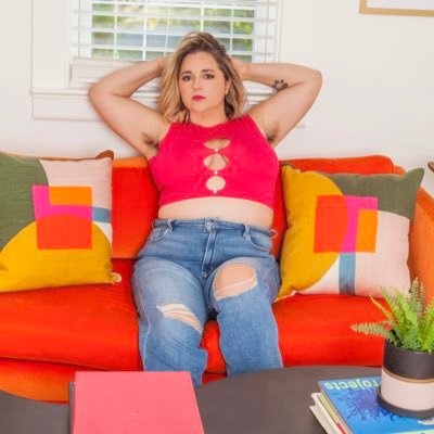 TheEllaWest Profile Picture