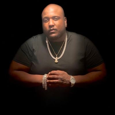 Jah'fae Carter ON ALL MUSIC PLATTORMS
Host Clubfirepodcast (cmn soon) Pres of Downforwhateva
#hiphop #musicartist #singersongwriter associated @1924musicgroup
