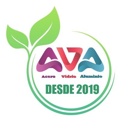 Conoce nuestra película inteligente para privacidad y nuestras ventanas de vidrio apilables, ideales para maximizar el espacio y la luz natural.