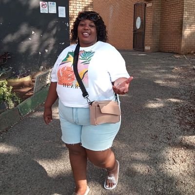 Happine36591713's profile picture. 