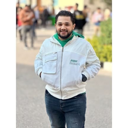 كُلُّ المَلاجِىء دون اللهِ كاذبه.