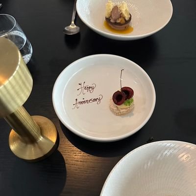 二郎&ラーショ
立食い蕎麦も町中華も☝️チャーハンはしっとり系
麺は手打ちと二郎
基本はレンゲ不使用の直飲み👊のクラシカルスタイル