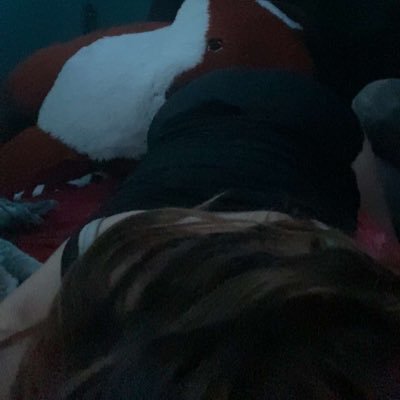 sendnudezz27373's profile picture. idk