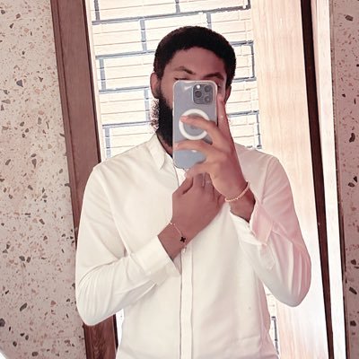 musaumar_i's profile picture. 🛩 |Manchester United| |18|.