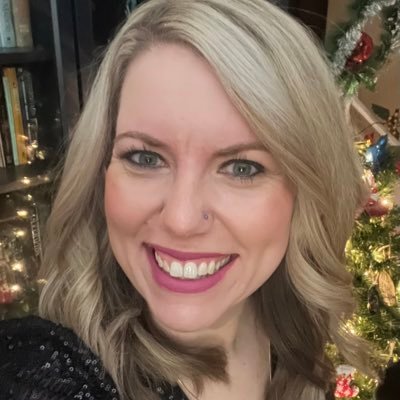 kellynielsen112's profile picture. 