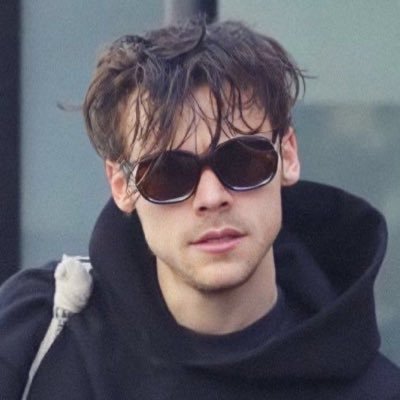 zynspuppet's profile picture. wasted time is the most devastating thing