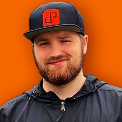 Mobile Gaming Creator - PUBG MOBILE • 1M+ followers across internet • Powered By: @PUBGMOBILE & @Sam1Bl3ss3dMom • Business @AMGinfluence • DabPlays@amg.gg