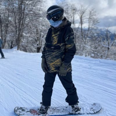 tomianatro's profile picture. Soccer🚬🚬🚬🚬