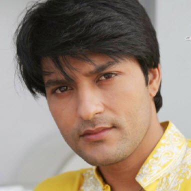 tuqsabes's profile picture. Gratitude is the sign of noble souls