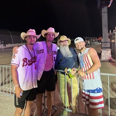 brennan_lux11's profile picture. Msu 25’