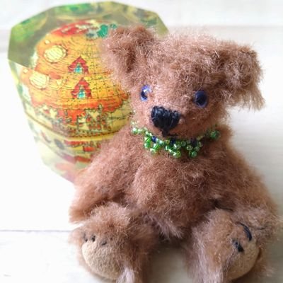 casa_meg84212's profile picture. 趣味は、棒針編みです。編むのも好きですが、編み物を通じて、いろんな毛糸との出会いも楽しんでます。