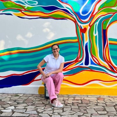 FULL TIME ARTIST from Costa Rica Let’s spread love on the blockchain Instagram: dani_munoz_art Opensea / Foundation https://t.co/6xN8ILoCE9