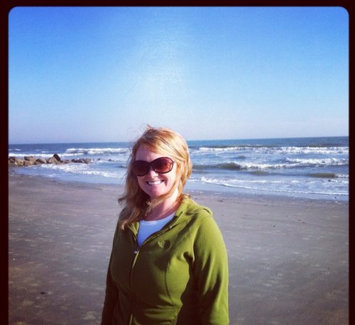 rosalicious's profile picture. New mama who likes writing, gardening, floral design, running, food, organization, domestic projects and wine. Lots and lots of wine.