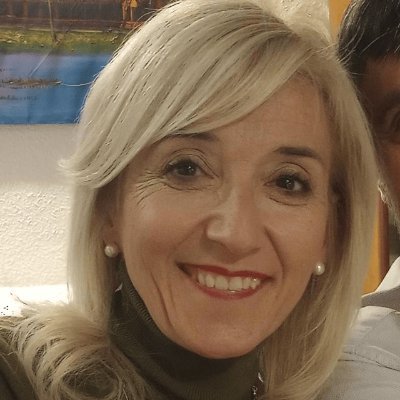 Maestra y soñadora constante. 
Consultora Especializada Educación
@hacereducacion #educación