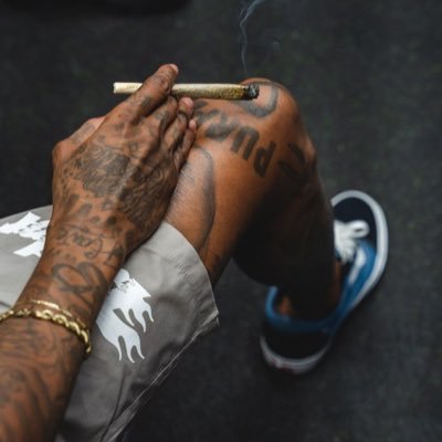 ETEEA1's profile picture. Being frugal is the cornerstone of wealth-building