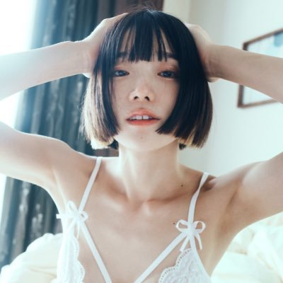 @ojitooleと写真を楽しむ日本人。 モデルしたり、グッズ・動画を作っていたりする人！1日でも長く撮影を続けられますように。Instagram :@riccco