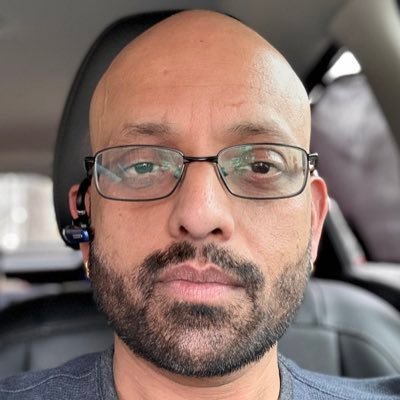 rakigodavari's profile picture. engineer stuff, love football and futbol, good read or hike anytime, motrorcycles