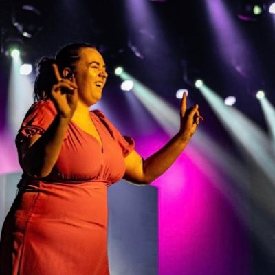 lou_signs's profile picture. BSL/English interpreter, CBT Therapist in Training. All views my own.